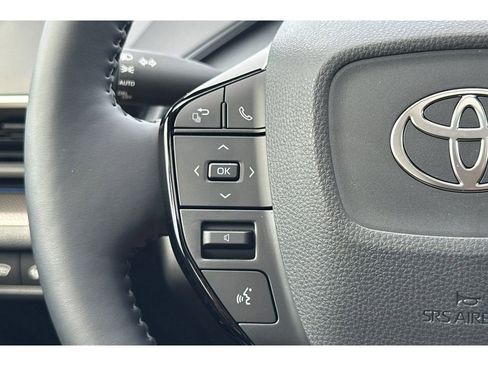 New 2026 Toyota Prius XLE image 25