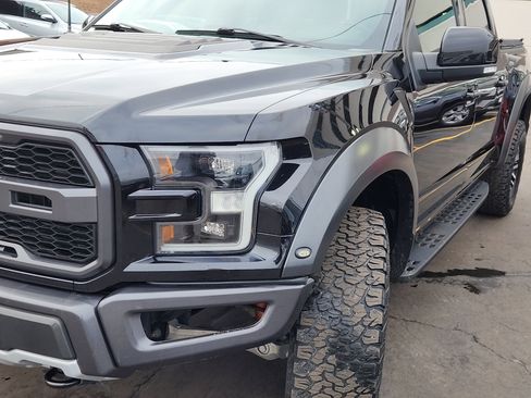 Used 2019 Ford F150 Raptor w/ Equipment Group 802A Luxury image 8