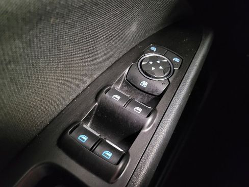 Used 2018 Ford Fusion SE w/ Equipment Group 201A FWD image 27