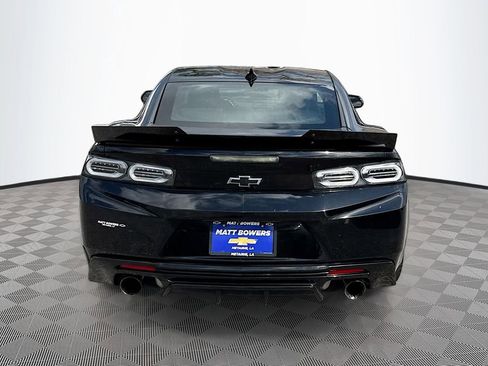Used 2017 Chevrolet Camaro SS image 6