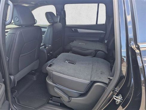 New 2026 Buick Enclave Preferred image 17