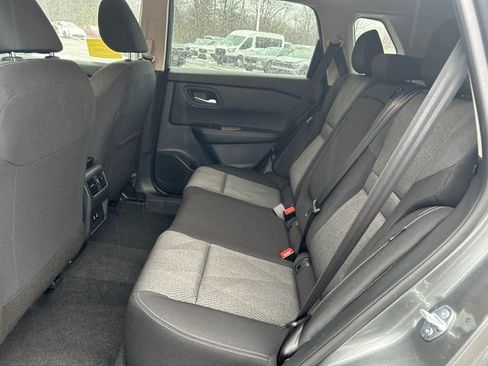 Used 2026 Nissan Rogue SV AWD/4WD image 29