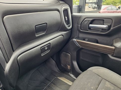 Used 2022 Chevrolet Silverado 2500 LT w/ Fleet Comfort Package AWD/4WD image 24