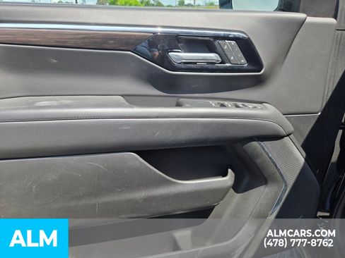 Used 2025 Chevrolet Tahoe LT AWD/4WD image 13