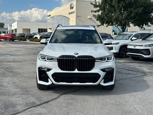 Used 2021 BMW X7 M50i w/ Cold Weather Package AWD/4WD image 2