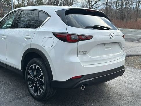 Used 2023 MAZDA CX-5 AWD 2.5 S w/ Premium Package image 8