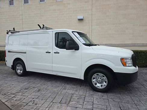 Used 2020 Nissan NV 2500 SV image 1