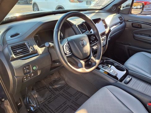 Used 2023 Honda Passport Elite image 17