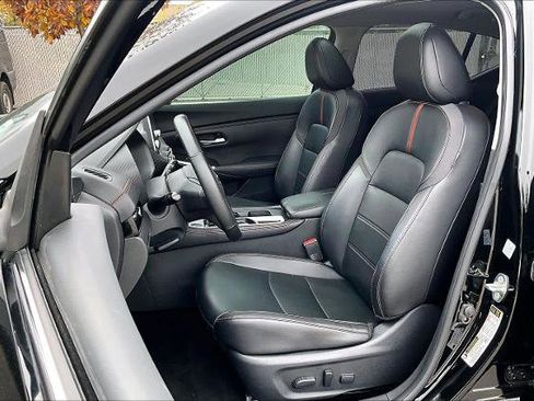 Certified 2022 Nissan Sentra SR w/ SR Premium Package image 7