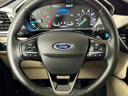 Used 2021 Ford Escape SE w/ SE Sport Appearance Package AWD/4WD image 22