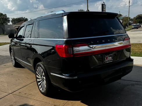 Used 2019 Lincoln Navigator L Reserve w/ Cargo Package AWD/4WD image 8