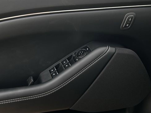 New 2026 Ford Mustang Mach-E Select image 19