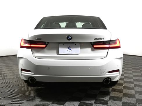 Certified 2023 BMW 330i xDrive Sedan w/ Driving Assistance Package AWD/4WD image 10