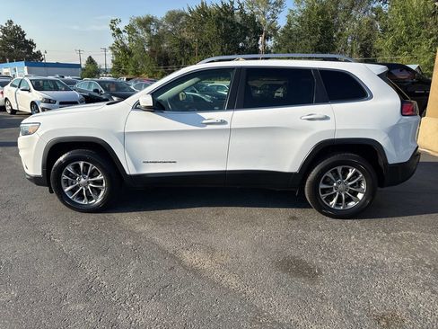 Used 2019 Jeep Cherokee Latitude Plus image 4