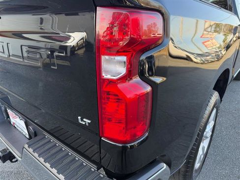 Used 2020 Chevrolet Silverado 1500 LT w/ All-Star Edition image 10