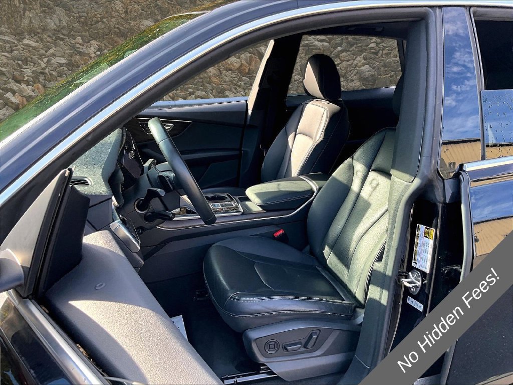 Used 2019 Audi Q8 Premium Plus AWD/4WD image 21