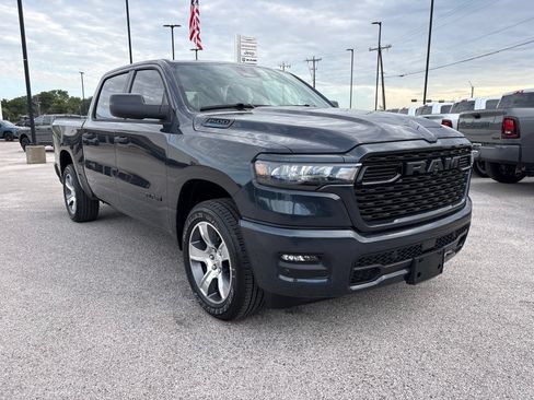 New 2026 RAM 1500 Express RWD image 8