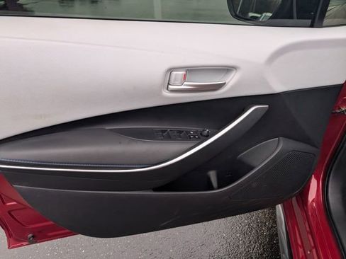 Used 2022 Toyota Corolla SE image 14