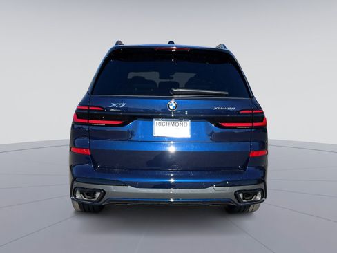 New 2026 BMW X7 xDrive40i w/ M Sport Package image 4