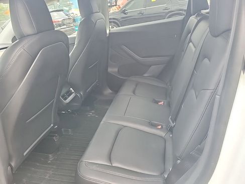 Used 2020 Tesla Model Y Long Range AWD/4WD image 7