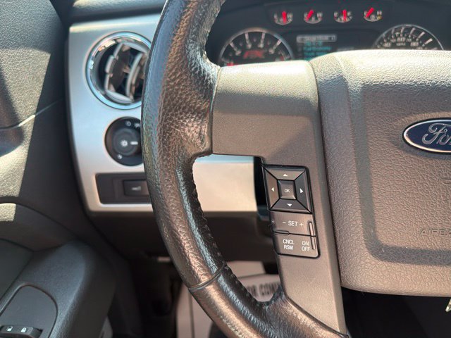 Used 2014 Ford F150 FX4 w/ Equipment Group 402A Luxury AWD/4WD image 32