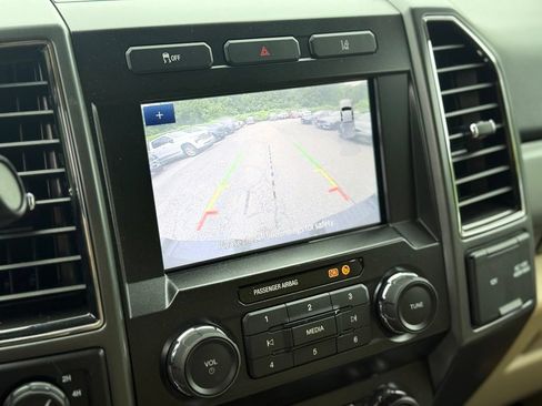Used 2020 Ford F350 XLT w/ XLT Value Package AWD/4WD image 13