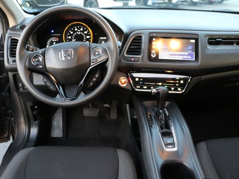 Used 2022 Honda HR-V EX image 12