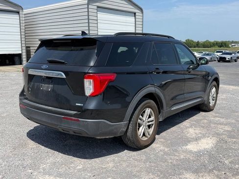 Used 2020 Ford Explorer XLT AWD/4WD image 15
