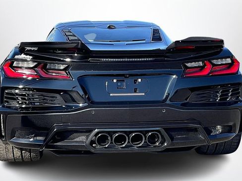 Used 2025 Chevrolet Corvette Z06 w/ Battery Protection Package image 7