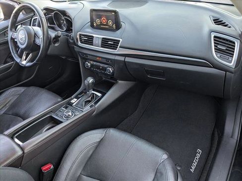 Used 2017 MAZDA MAZDA3 Grand Touring image 21