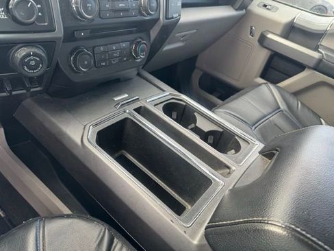 Used 2018 Ford F150 XLT w/ Equipment Group 302A Luxury AWD/4WD image 13