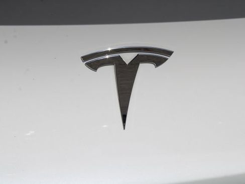 Used 2022 Tesla Model Y Performance AWD/4WD image 8