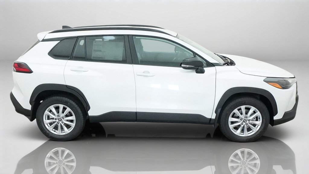 New 2026 Toyota Corolla Cross LE FWD image 14
