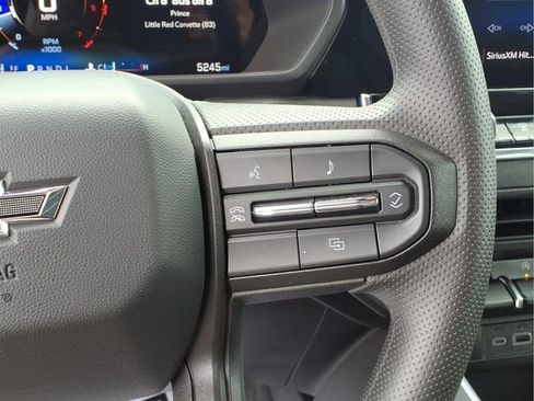 Used 2025 Chevrolet Colorado Trail Boss image 15