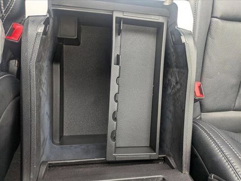 Used 2019 Ford F150 Lariat w/ Equipment Group 502A Luxury image 20