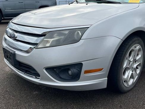 Used 2010 Ford Fusion SE FWD image 11