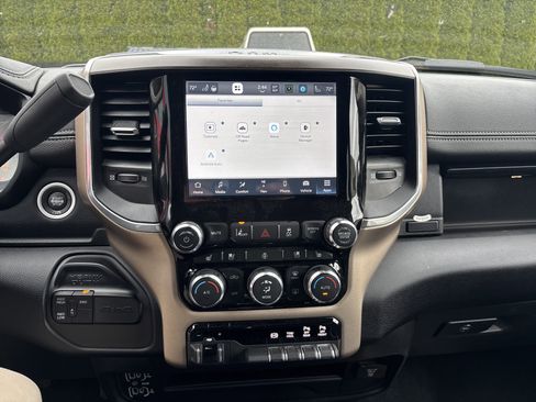 Used 2024 RAM 2500 Laramie w/ Safety Group AWD/4WD image 23
