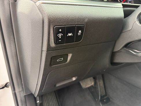 Used 2023 Kia K5 GT w/ GT1 Package image 29