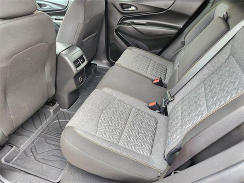 Used 2023 Chevrolet Equinox LT image 29