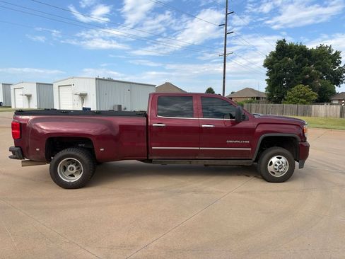 Used 2015 GMC Sierra 3500 Denali w/ Duramax Plus Package AWD/4WD image 11