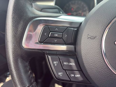 Used 2016 Ford Mustang GT Premium w/ Equipment Group 401A RWD image 37