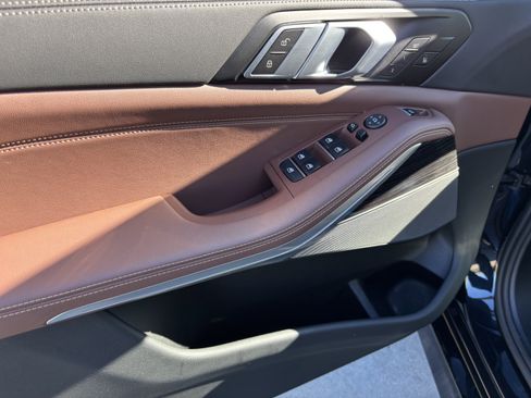 Certified 2025 BMW X5 M60i w/ Executive Package image 14