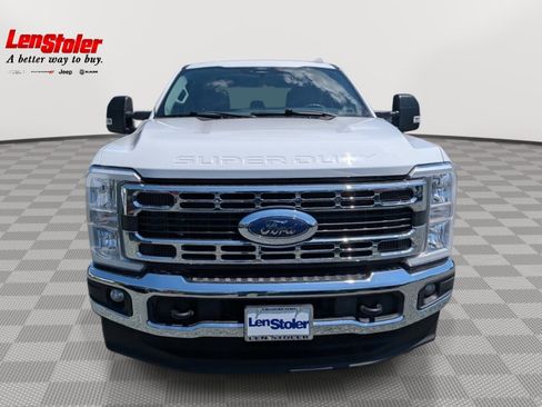 Used 2024 Ford F250 XLT w/ FX4 Off-Road Package AWD/4WD image 8