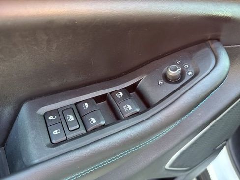 Used 2024 Jeep Grand Cherokee Trailhawk w/ Luxury Tech Group III image 10