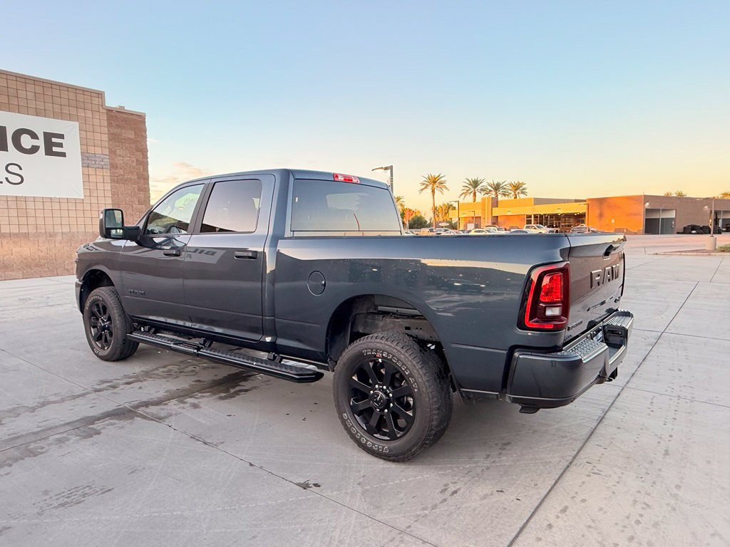 Used 2026 RAM 2500 Big Horn AWD/4WD image 9