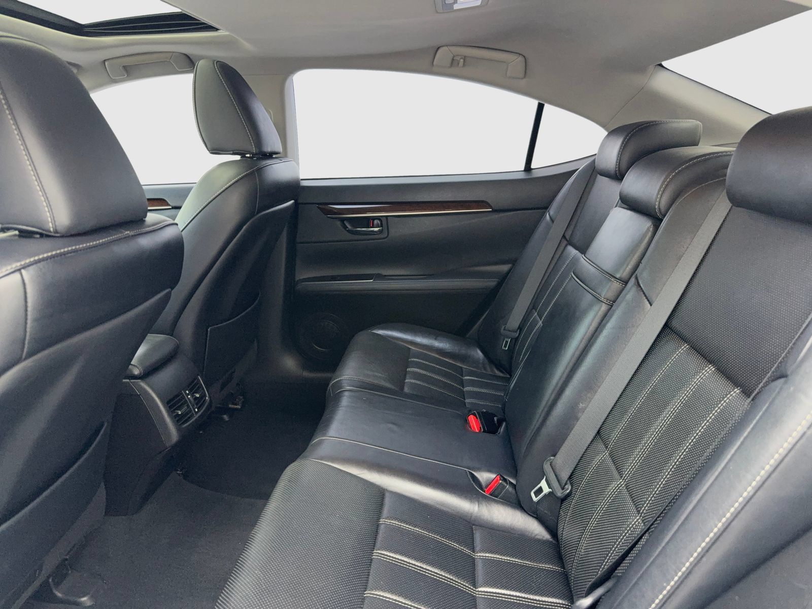 Used 2017 Lexus ES 350 w/ Luxury Package FWD image 37