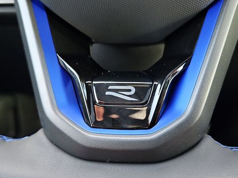 Certified 2024 Volkswagen Golf R image 21