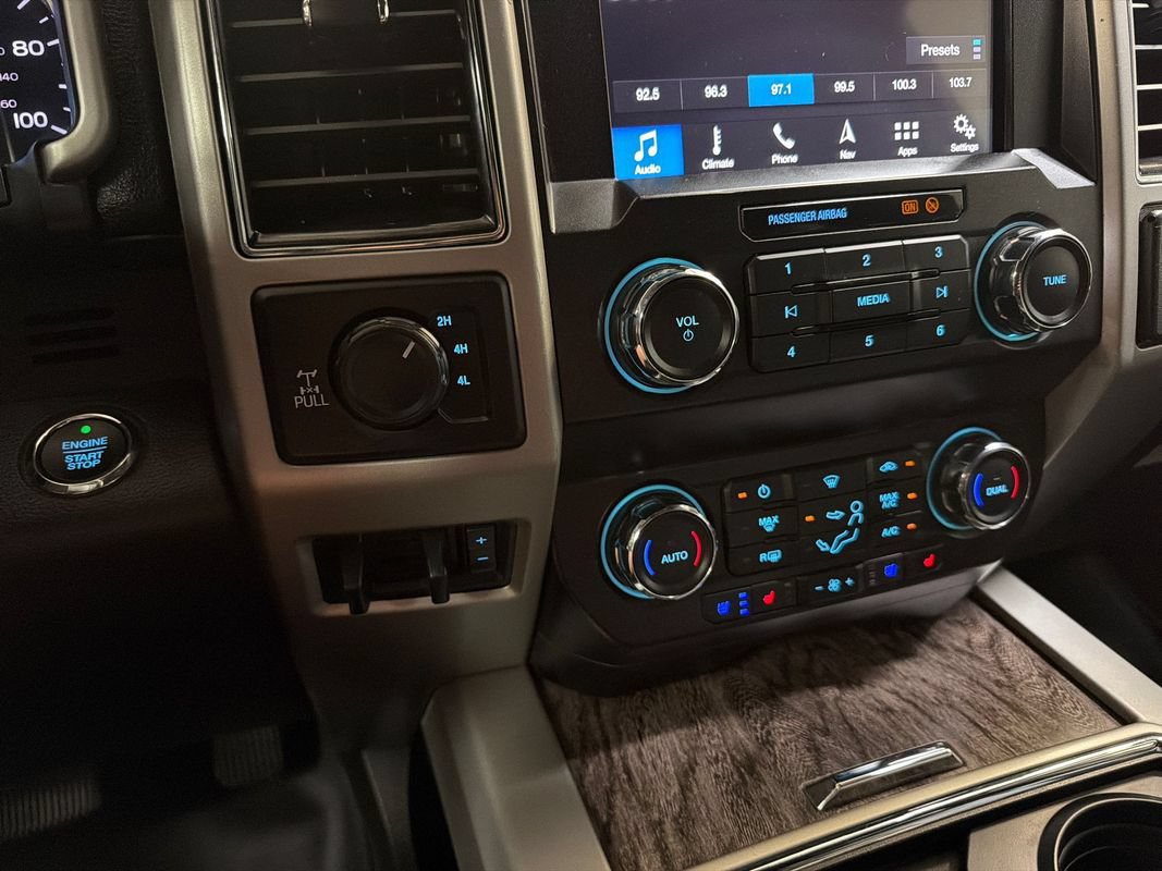 Used 2019 Ford F250 Lariat w/ Lariat Ultimate Package AWD/4WD image 21