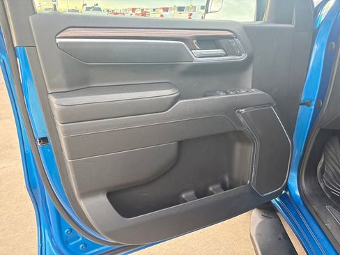 Used 2023 Chevrolet Silverado 1500 RST image 13