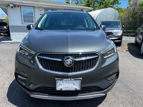 Used 2018 Buick Encore Essence w/ Experience Buick Package AWD/4WD image 2